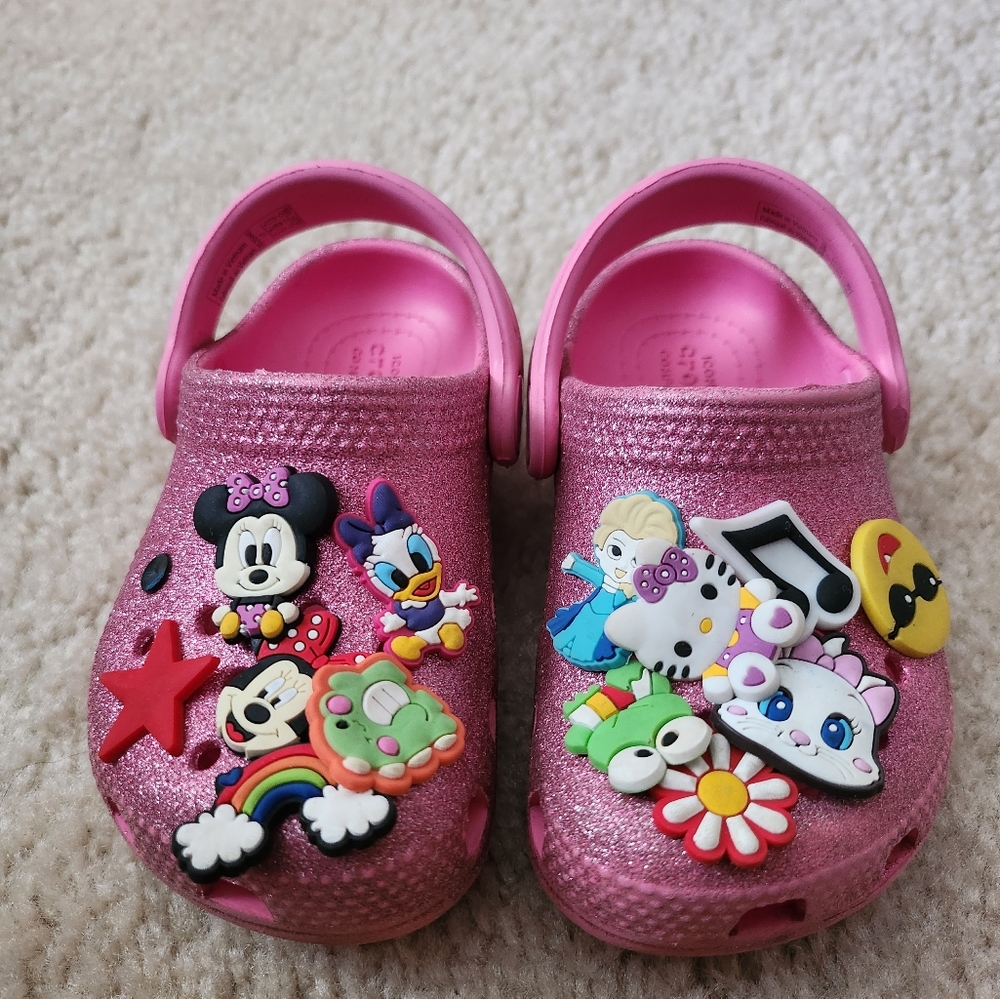 Crocs
